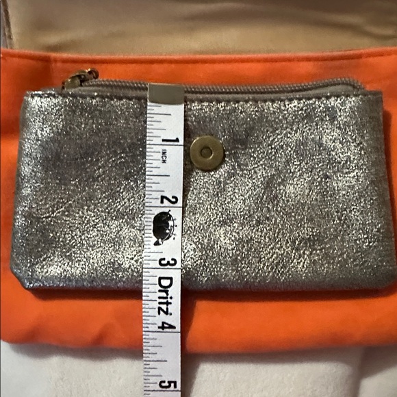 Stylish Multi-Color Clutch - Picture 9 of 10